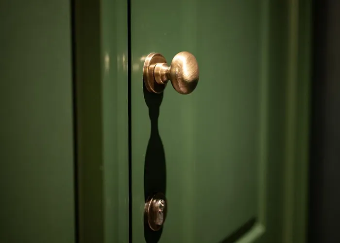 Private Premium In *